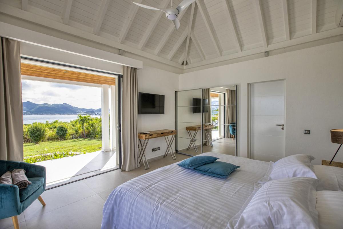 Location villa Saint Martin Terres Basses - villa 5 chambres 10 prsonnes - 300m de la plage de Baie aux Prunes - Vue mer et Piscine (19)